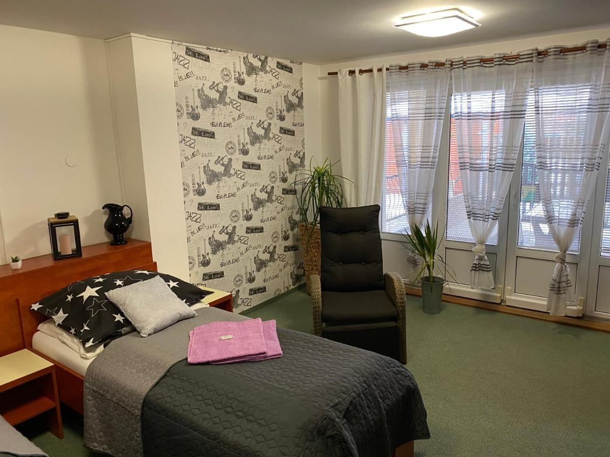 Penzion Slunce Česká Lípa Extérieur photo