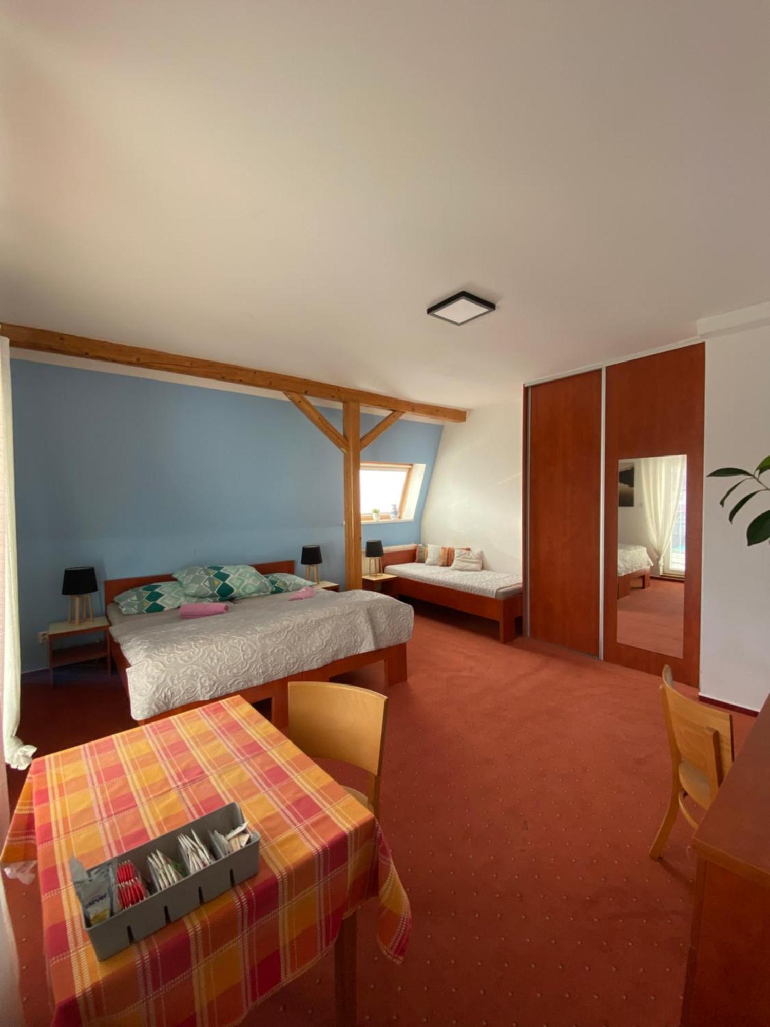 Penzion Slunce Česká Lípa Extérieur photo